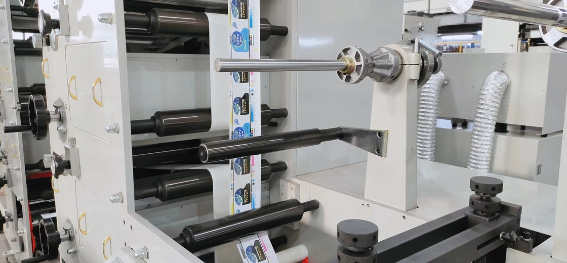 8 λειτουργία φραγμών στροφής μηχανών εκτύπωσης ετικετών εγγράφου χρώματος με τη UV τυπωμένη ύλη χρώματος σημείων
